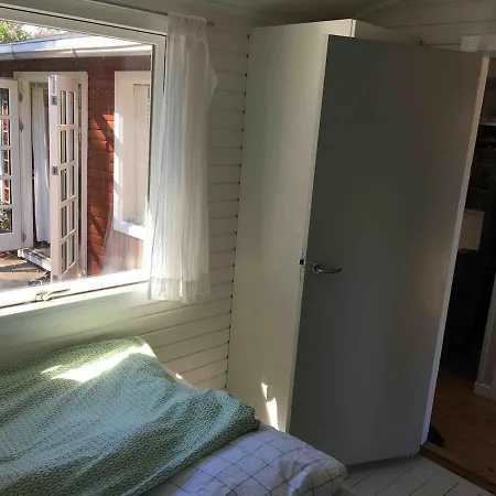 Cozy Private Close To The With Fireplace بيت للعطل *
