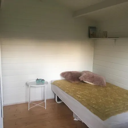 Cozy Private Close To The With Fireplace Дом отдыха